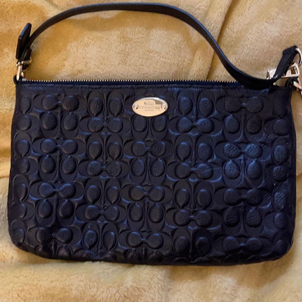 Navy Coach clutch